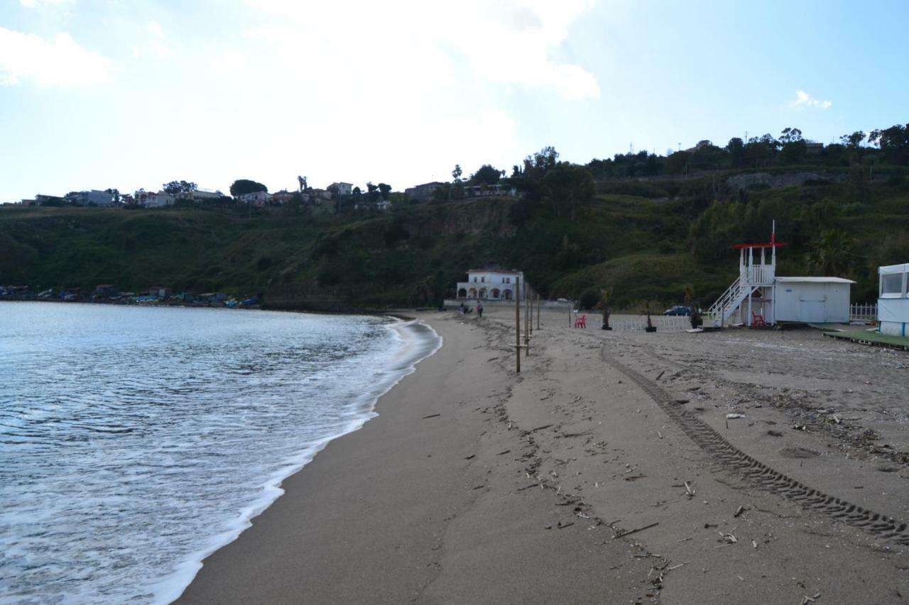 Iris House Appartement Agnone Bagni Buitenkant foto