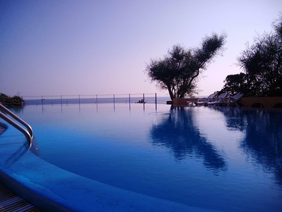 Iris House Appartement Agnone Bagni Buitenkant foto